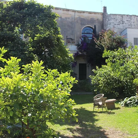 Palazzo Tamborino Cezzi Nyaraló Lecce