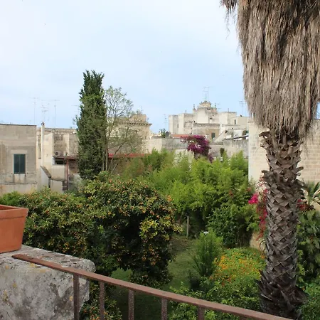 Palazzo Tamborino Cezzi *