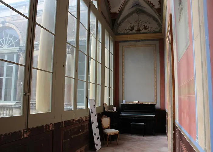 Palazzo Tamborino Cezzi Дом отдыха *