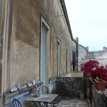 Palazzo Tamborino Cezzi בית נופש